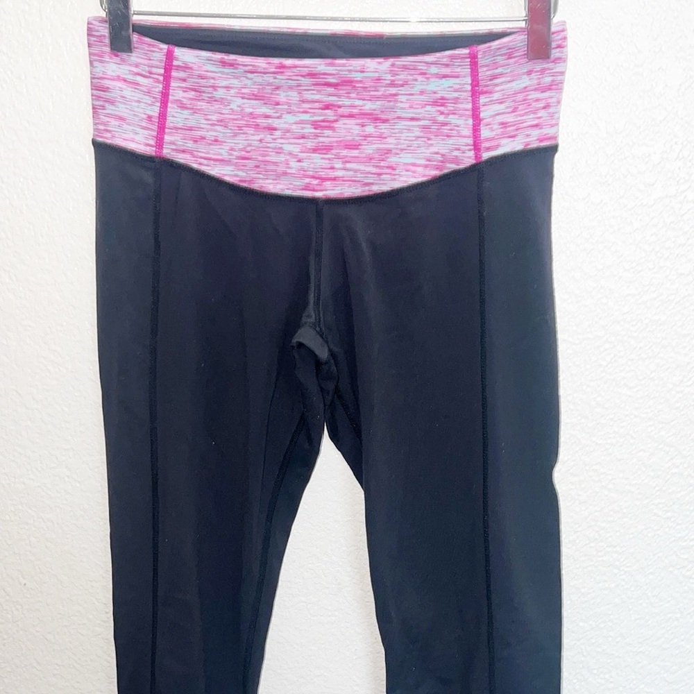 Lululemon lower rise black with pink Heathered band full length leggings - Picture 2 of 11